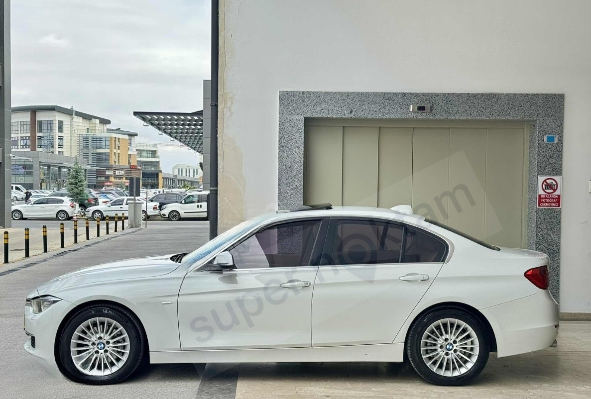 2012 F'30 BOYASIZ 3.20d (Luxury Line İÇİ BEJ SANROF SERVİS BAKIM